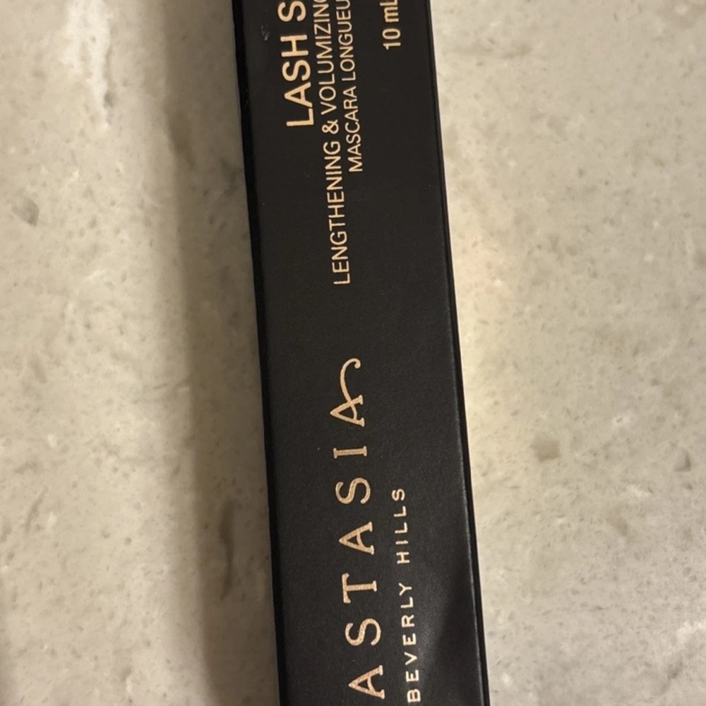 Anastasia Beverly Hills Lash Sculpt Mascara - Black and Gold Packaging